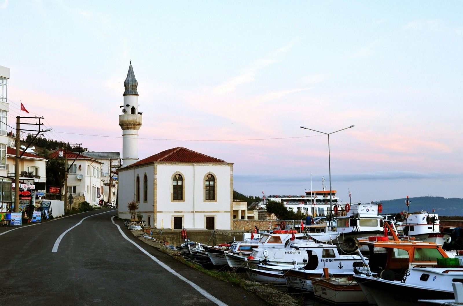 Çanakkale kıyısında yerleşim